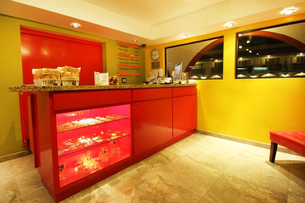 Hotel Boulevard مكسيكالي المظهر الخارجي الصورة