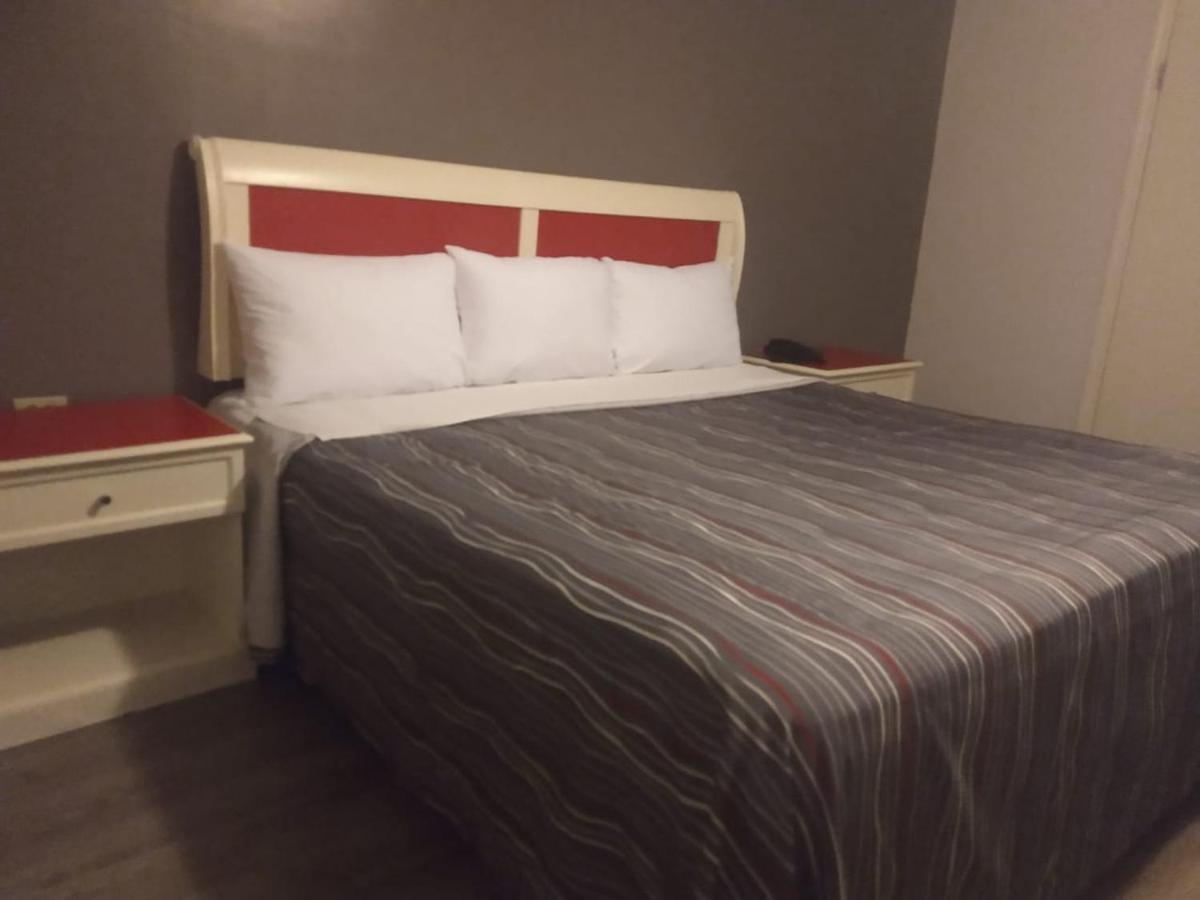 Hotel Boulevard مكسيكالي المظهر الخارجي الصورة